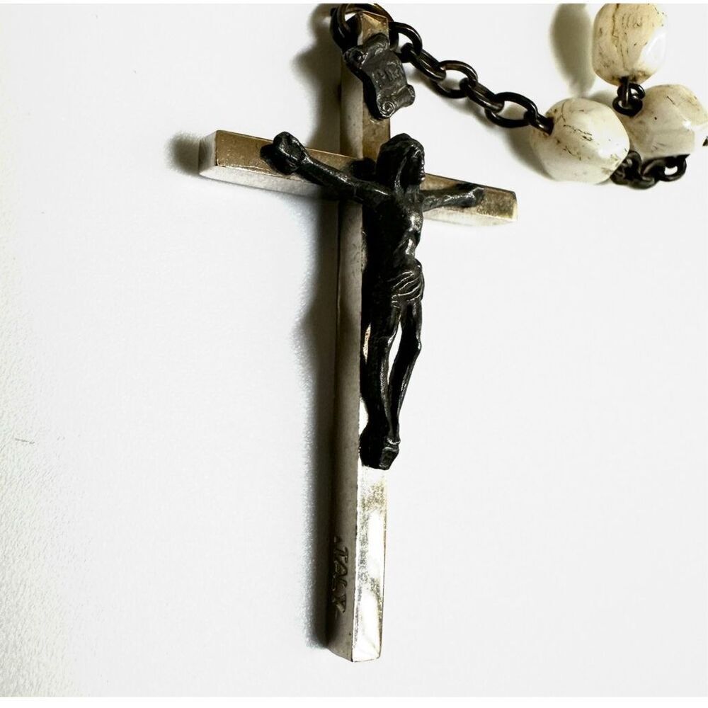 Silver tone mother of pearl vintage rosary - Picture 12 of 12